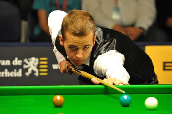 行修缮和维 行修缮和维